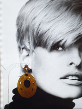 Load image into Gallery viewer, NEW Silver strass stud earrings with orange dyed jade
