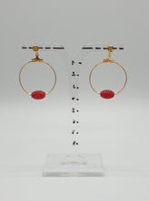 Charger l&#39;image dans la galerie, gold plated silver stud earrings with red jade oval bead
