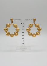 Load image into Gallery viewer, NEW golden metal clip-on earrings with decorative beads
