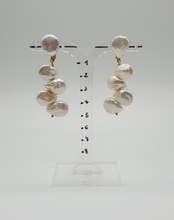 Load image into Gallery viewer, pearl clip-on earrings with four pearls
