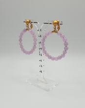Load image into Gallery viewer, golden metal clip-on earrings with lila agate beads
