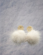 Load image into Gallery viewer, golden metal stud earrings with white coloured mink
