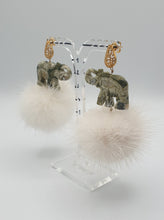 Load image into Gallery viewer, NEW golden metal stud earrings with elephants and white mink
