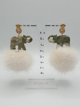 Load image into Gallery viewer, NEW golden metal stud earrings with elephants and white mink
