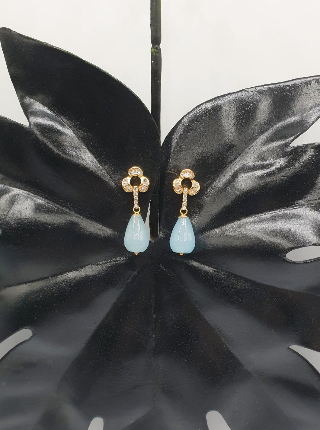 NEW golden stud earrings with dyed blue jade drops